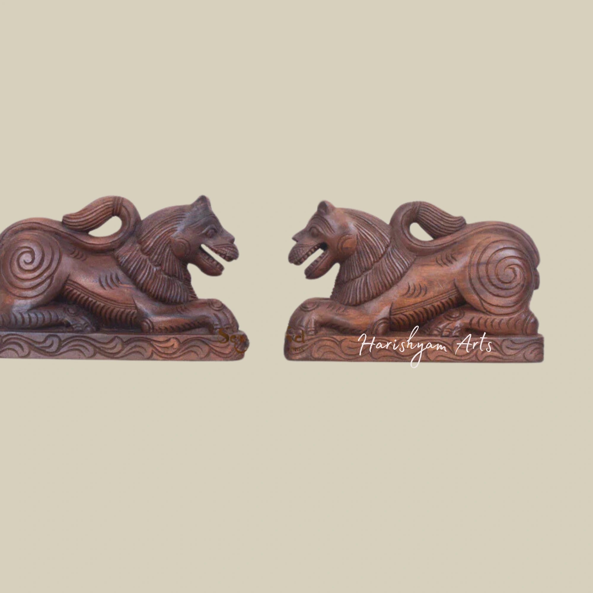 12" Elegant Pair of Wooden Lion Wall Mounts for Home Decor