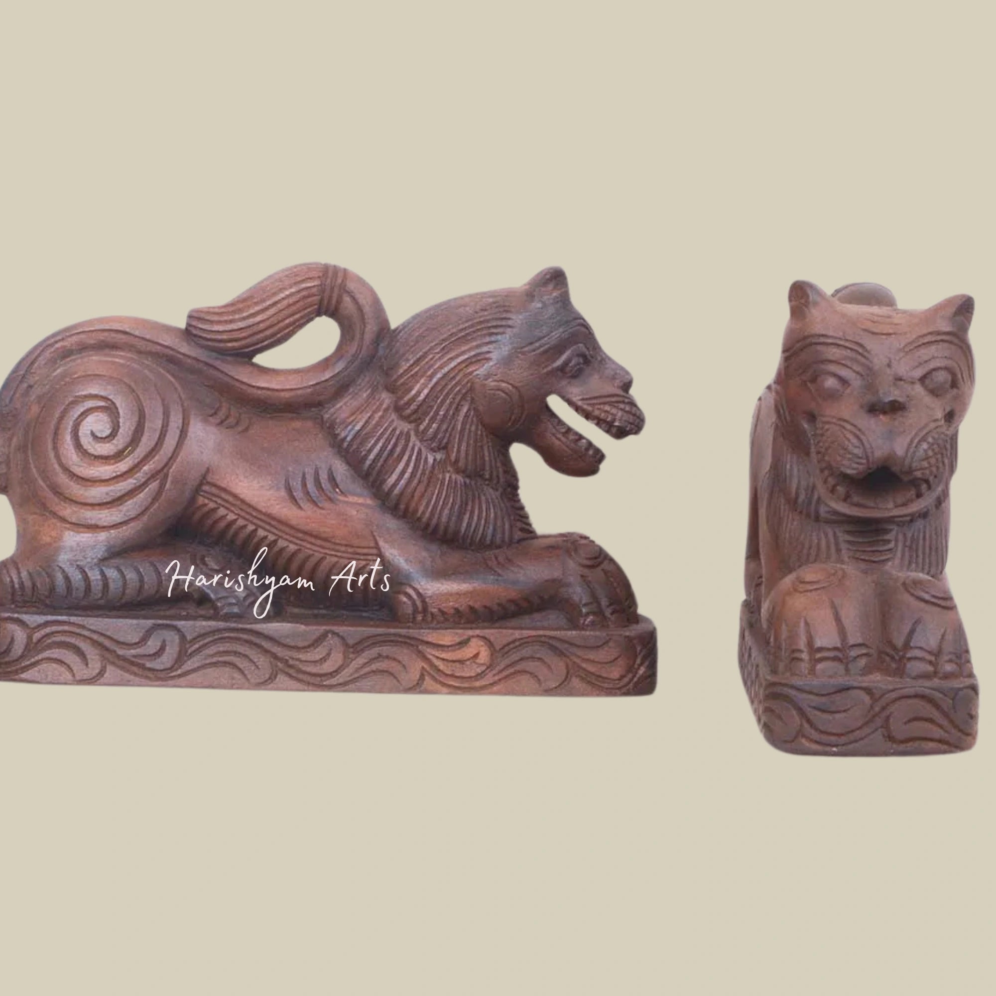 12" Elegant Pair of Wooden Lion Wall Mounts for Home Decor3