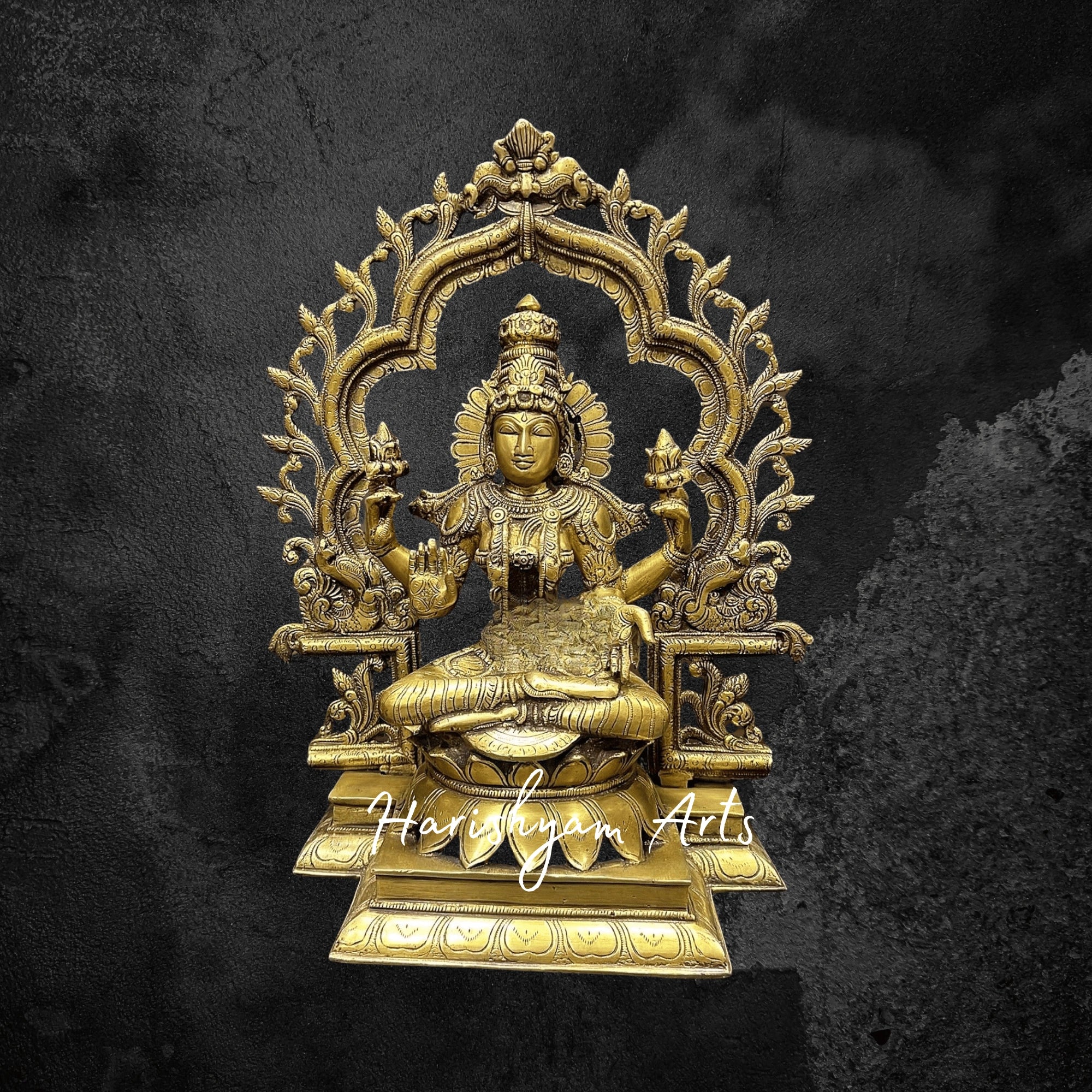 16" Laxmi Ganesh Idol in Pure Brass with Divine Carvings4