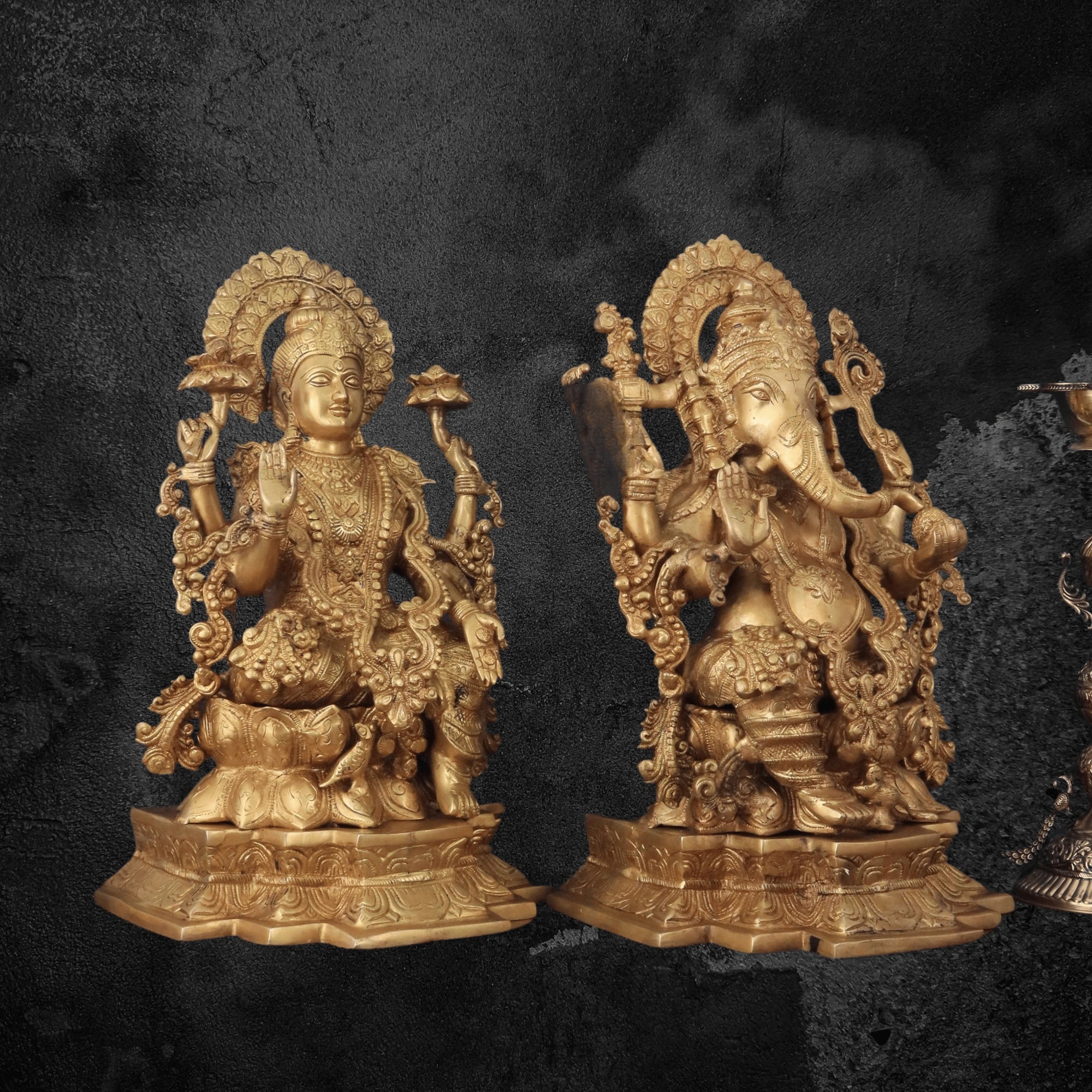 22" Laxmi Ganesh Murti for Festival Puja and Rituals4
