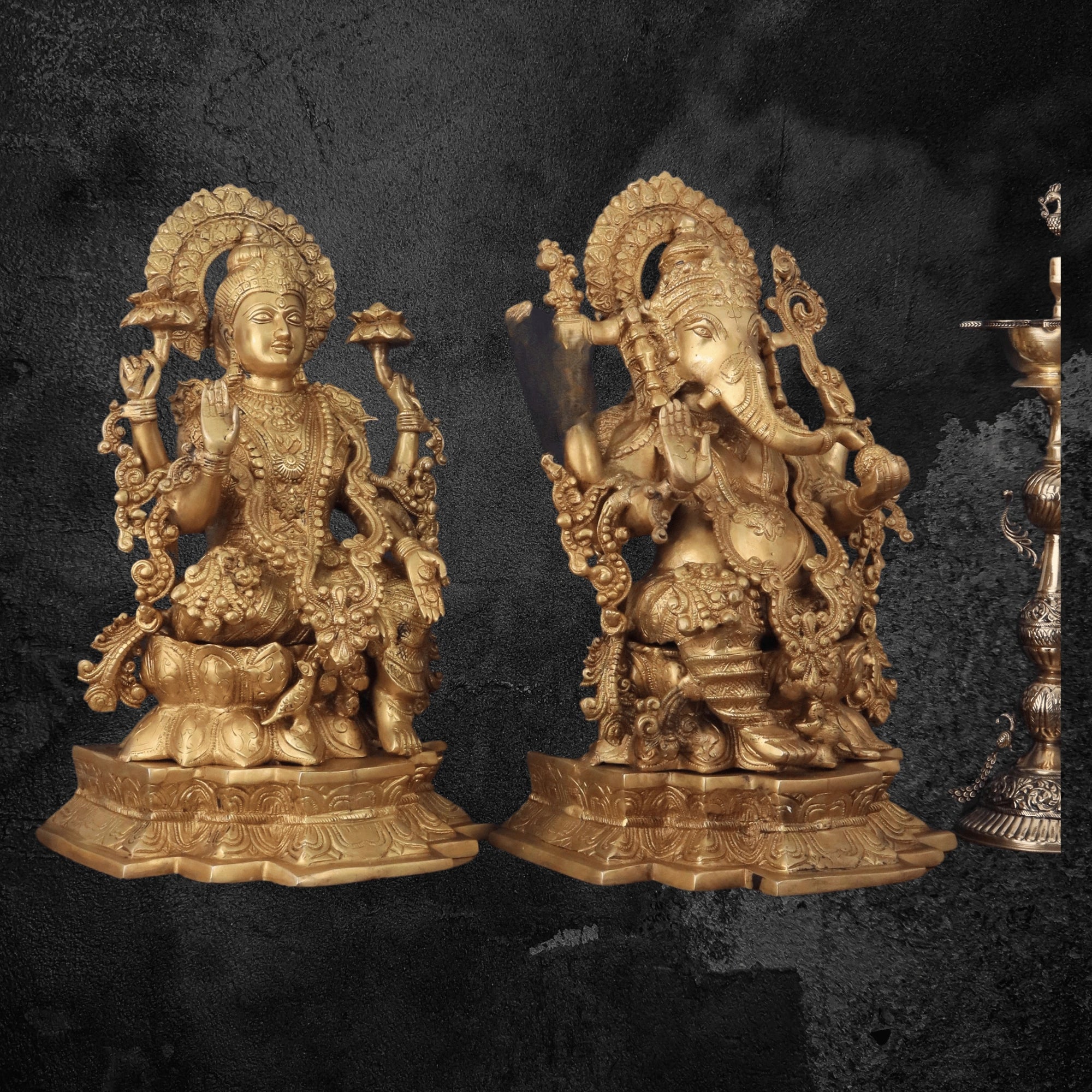 22" Laxmi Ganesh Murti for Festival Puja and Rituals5