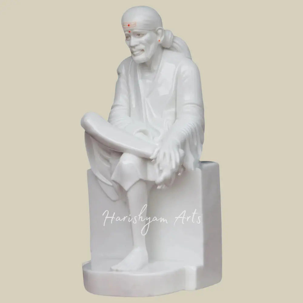 24" Sitting Sai Baba Moorti in Vietnam Marble