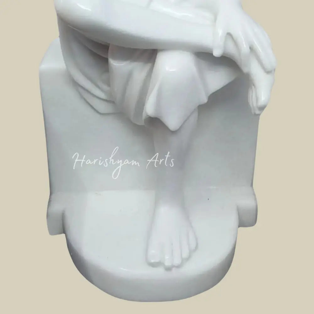 24" Sitting Sai Baba Moorti in Vietnam Marble