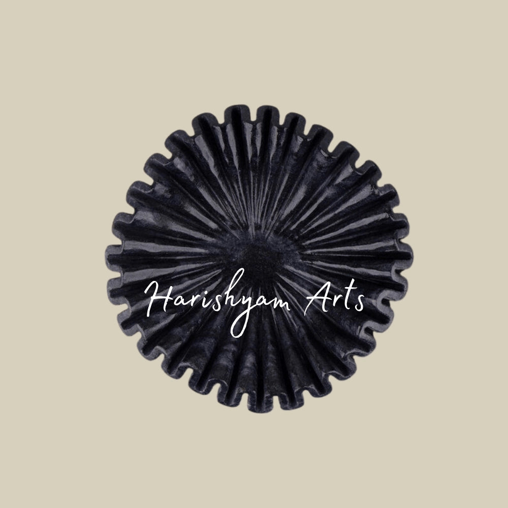 Black Marble Ruffle Bowl