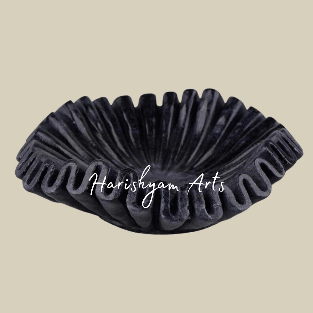 Black Marble Ruffle Bowl