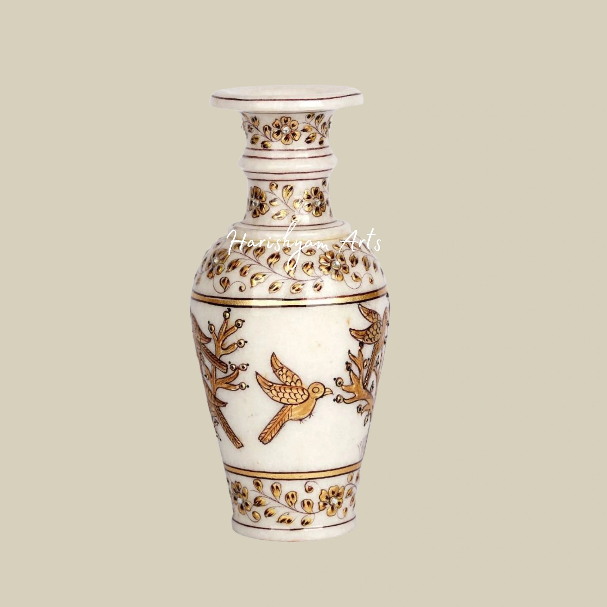 Handcrafted Marble Vase with Gold Inlay Premium Decorative Piece1