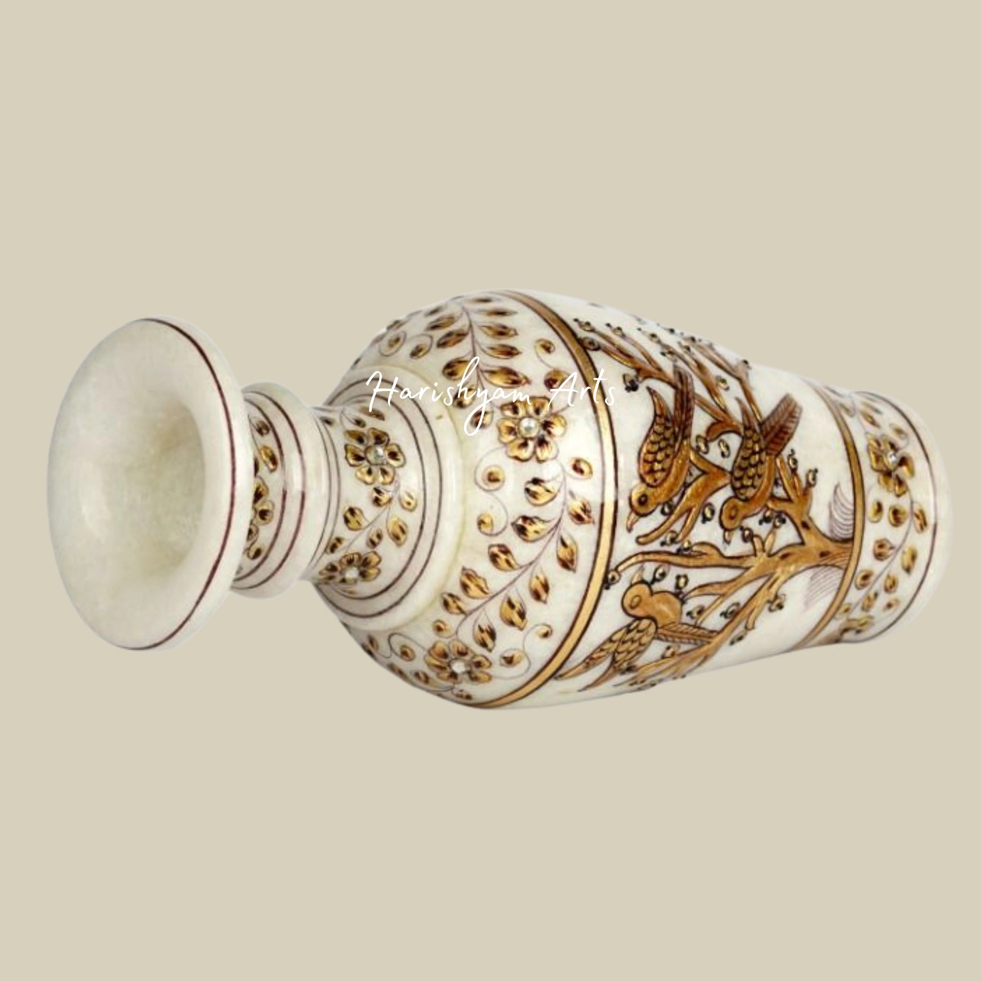 Handcrafted Marble Vase with Gold Inlay Premium Decorative Piece2