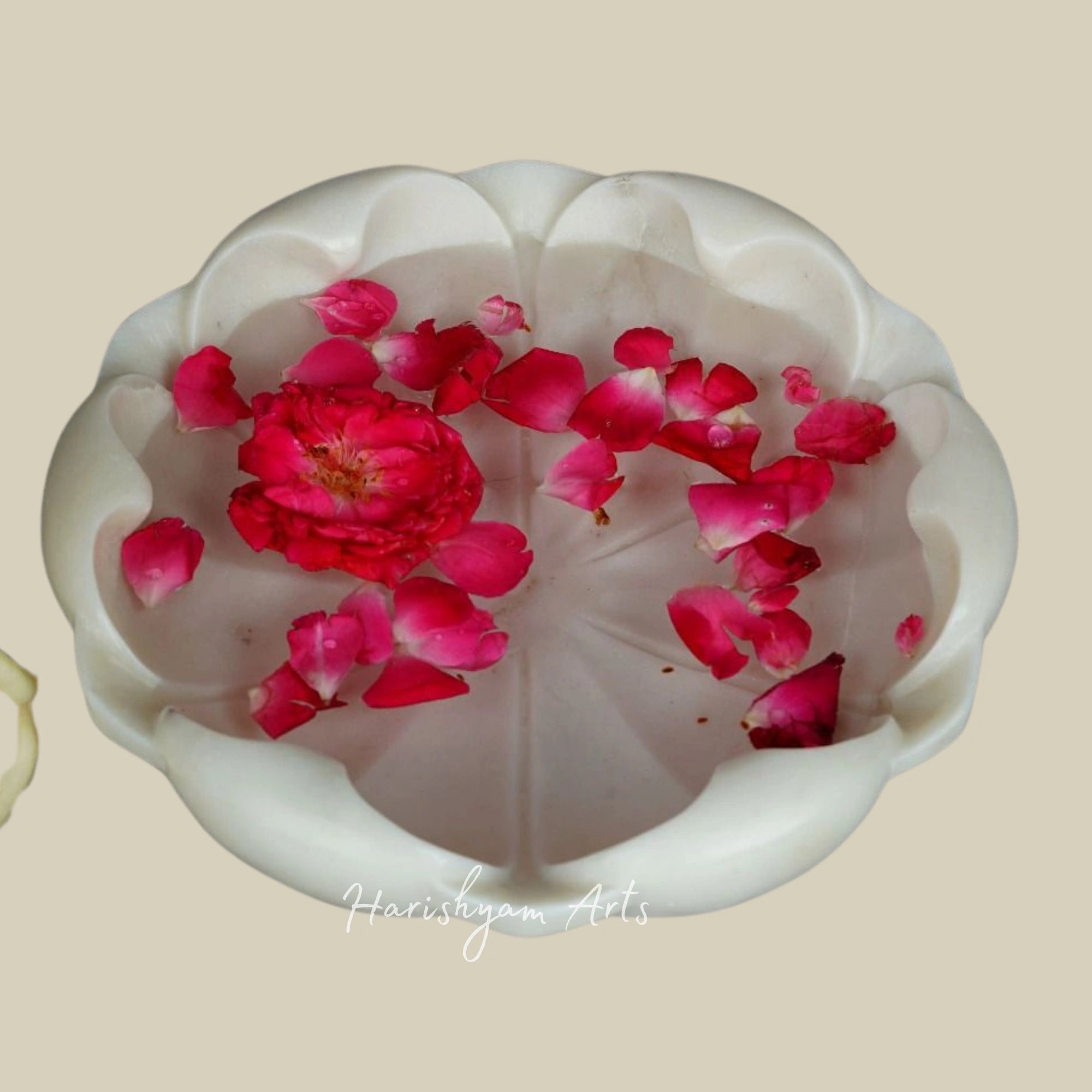 Handcrafted White Marble Urli for Home and Pooja Room Décor2