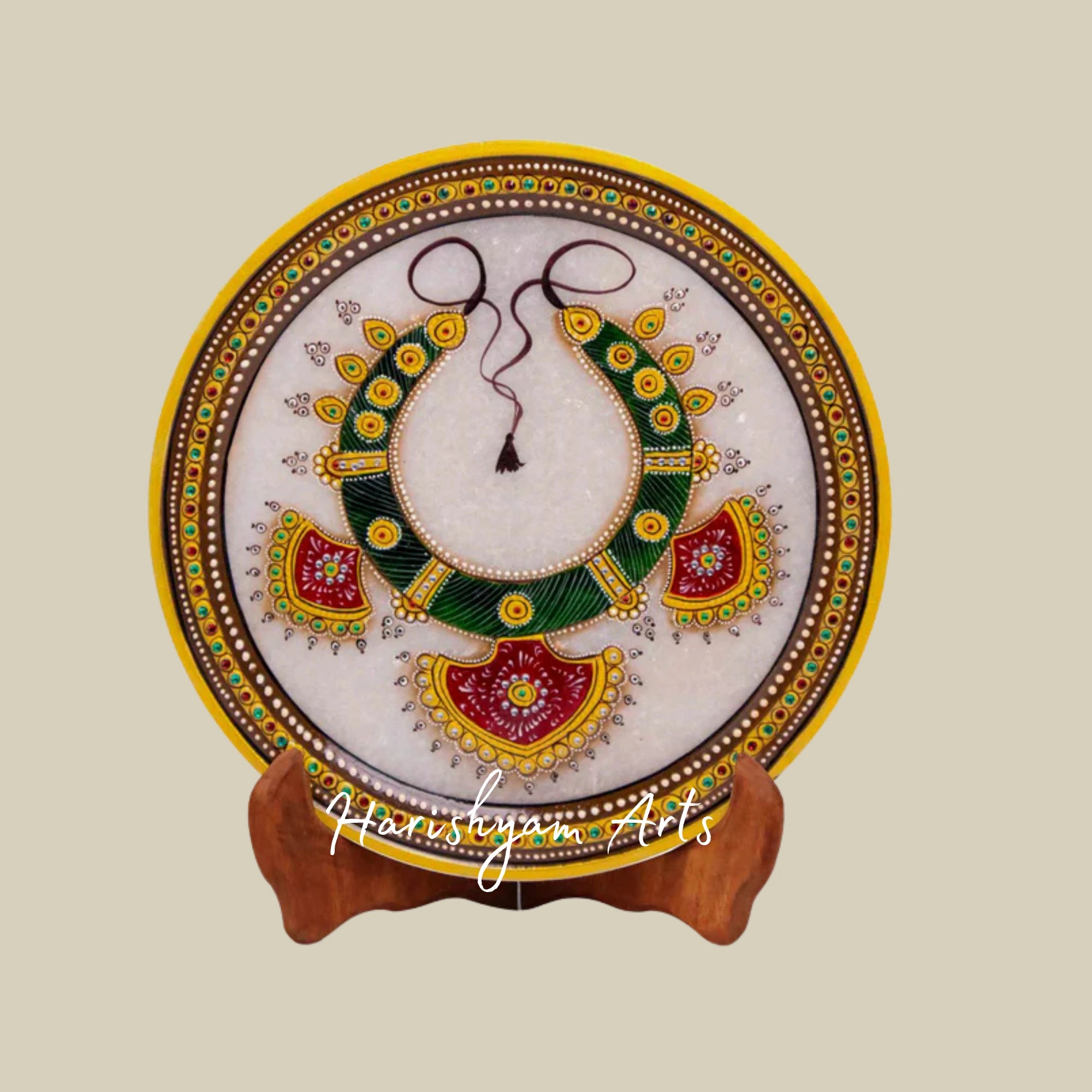 Heritage-Inspired Gold Leaf Marble Plate Traditional Artistic Masterpiece