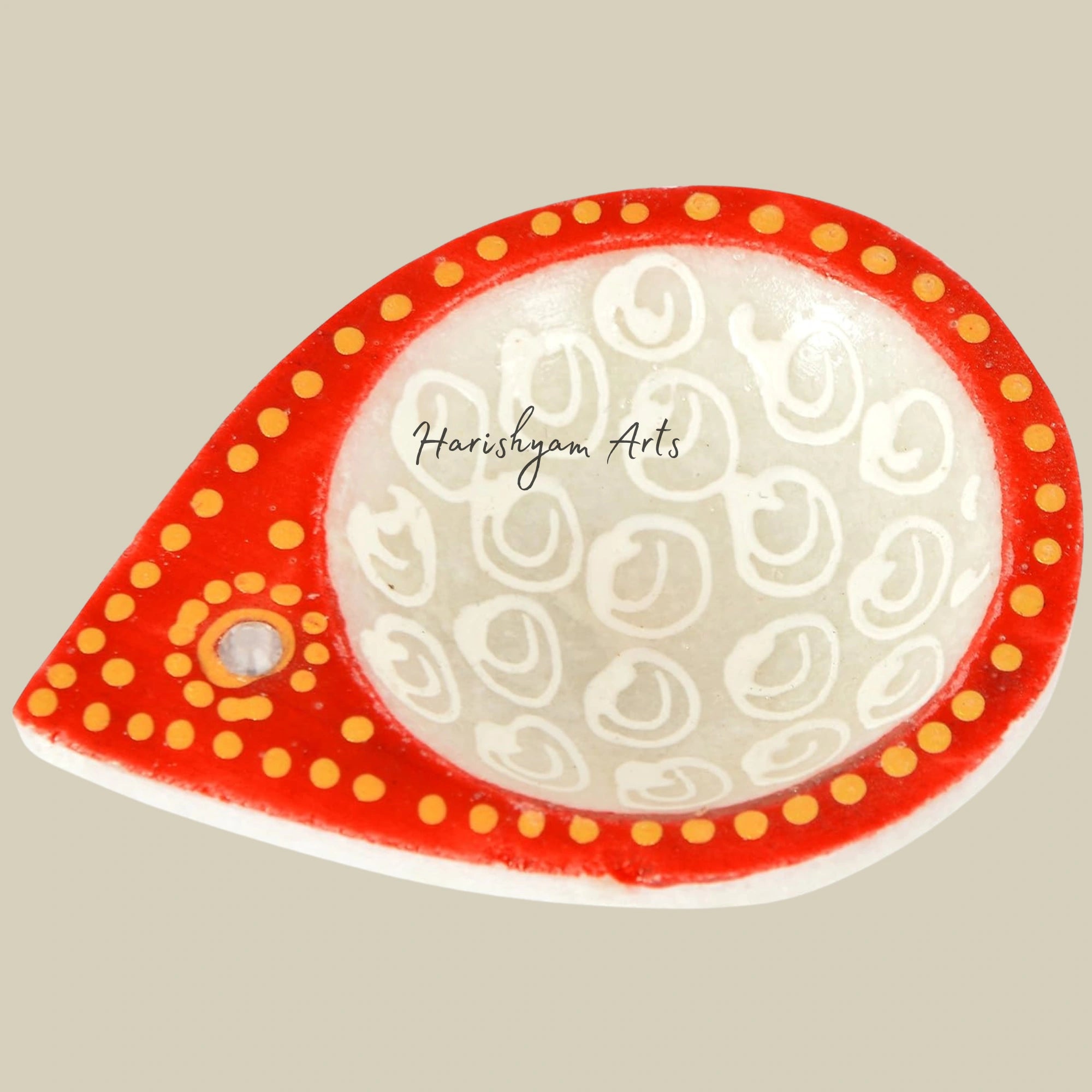 Meenakari-Embellished Marble Diya for Festive Use2