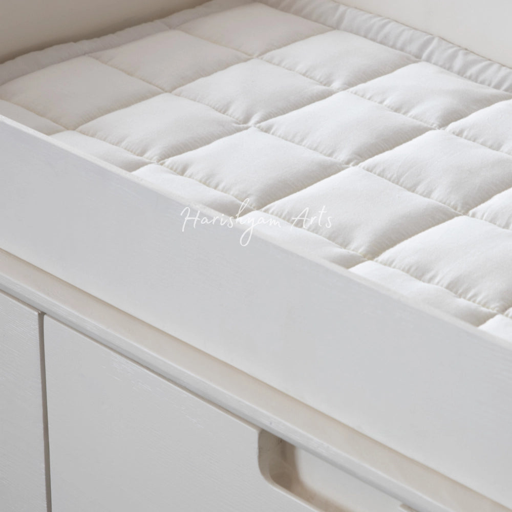 Off-White Finish Wooden Chest of Drawers