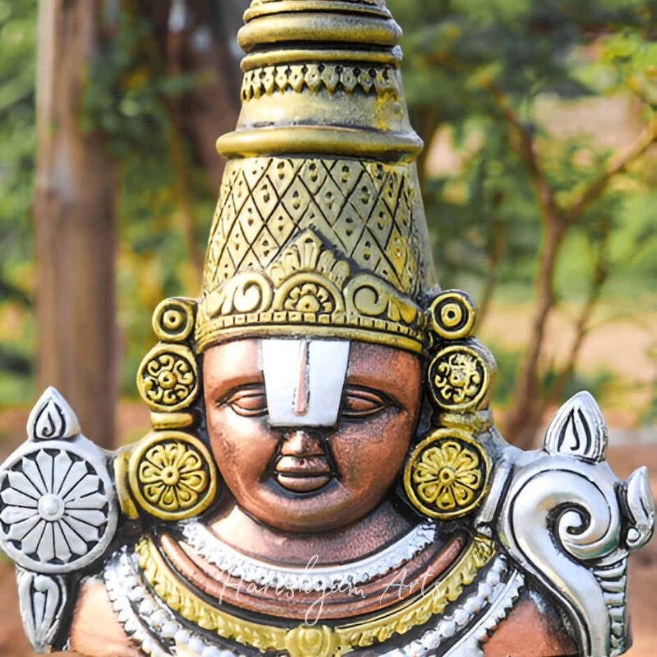 Wooden Tirupati Balaji Statue