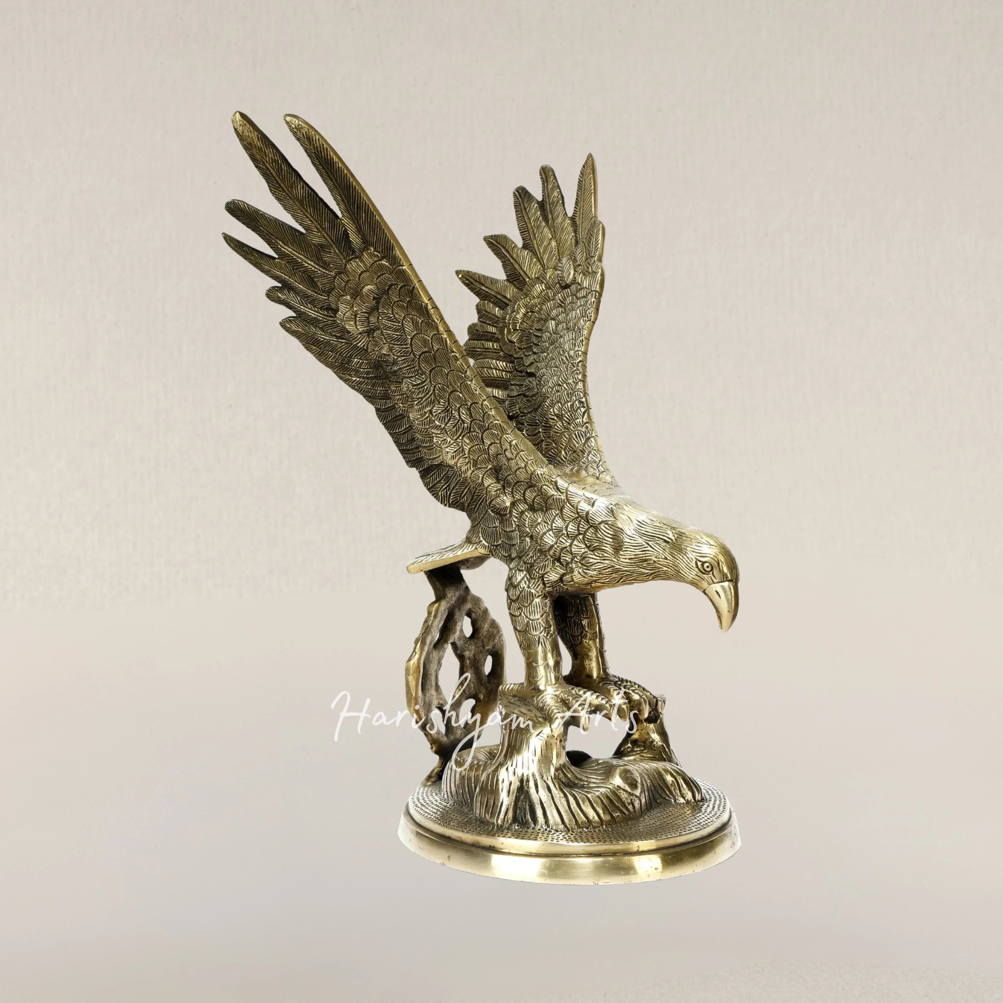 14" Regal Brass Eagle Sculpture Premium Decorative Showpiece