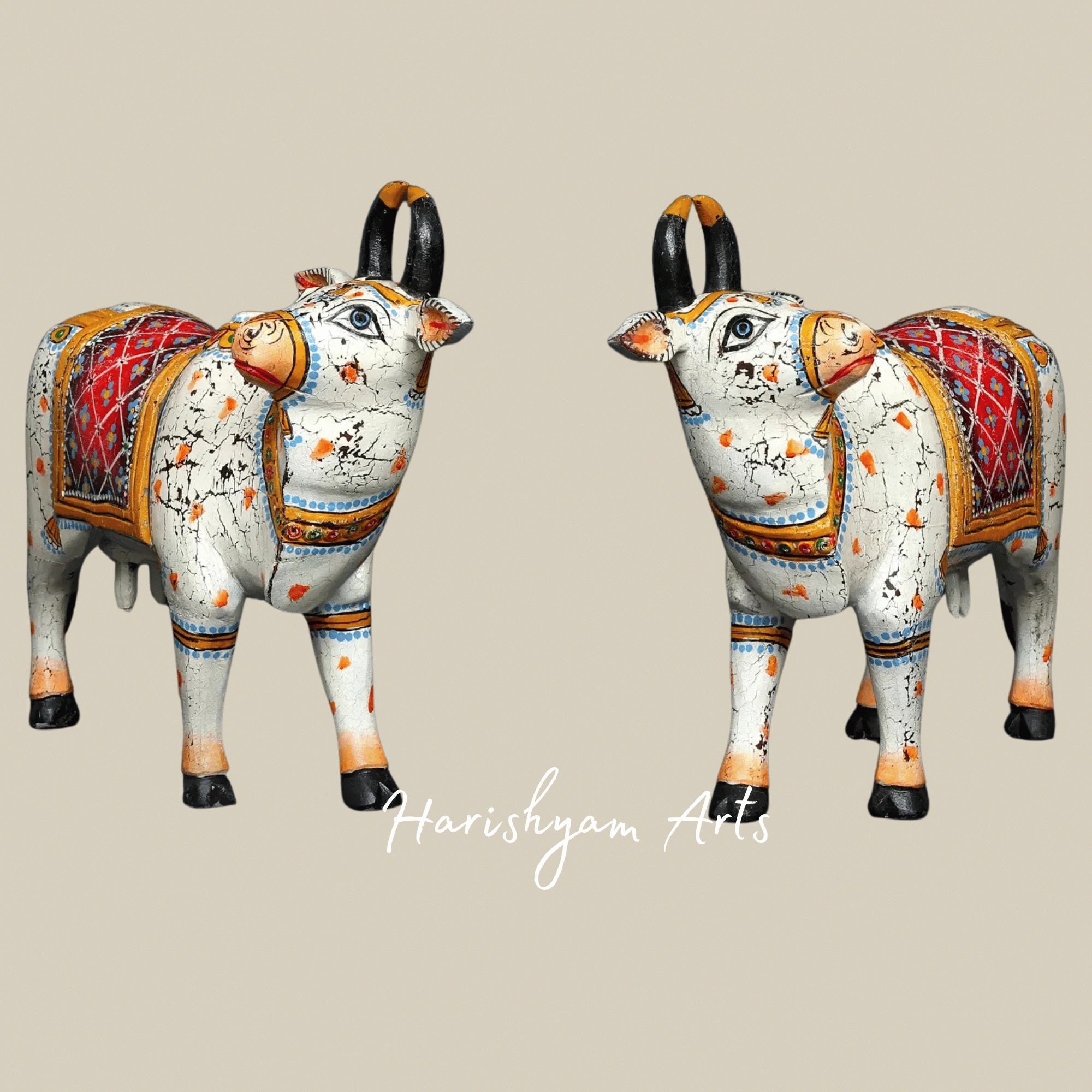 18" Pair of Hand-Painted Wooden Cow Statues – Traditional Indian Wood Carving Art