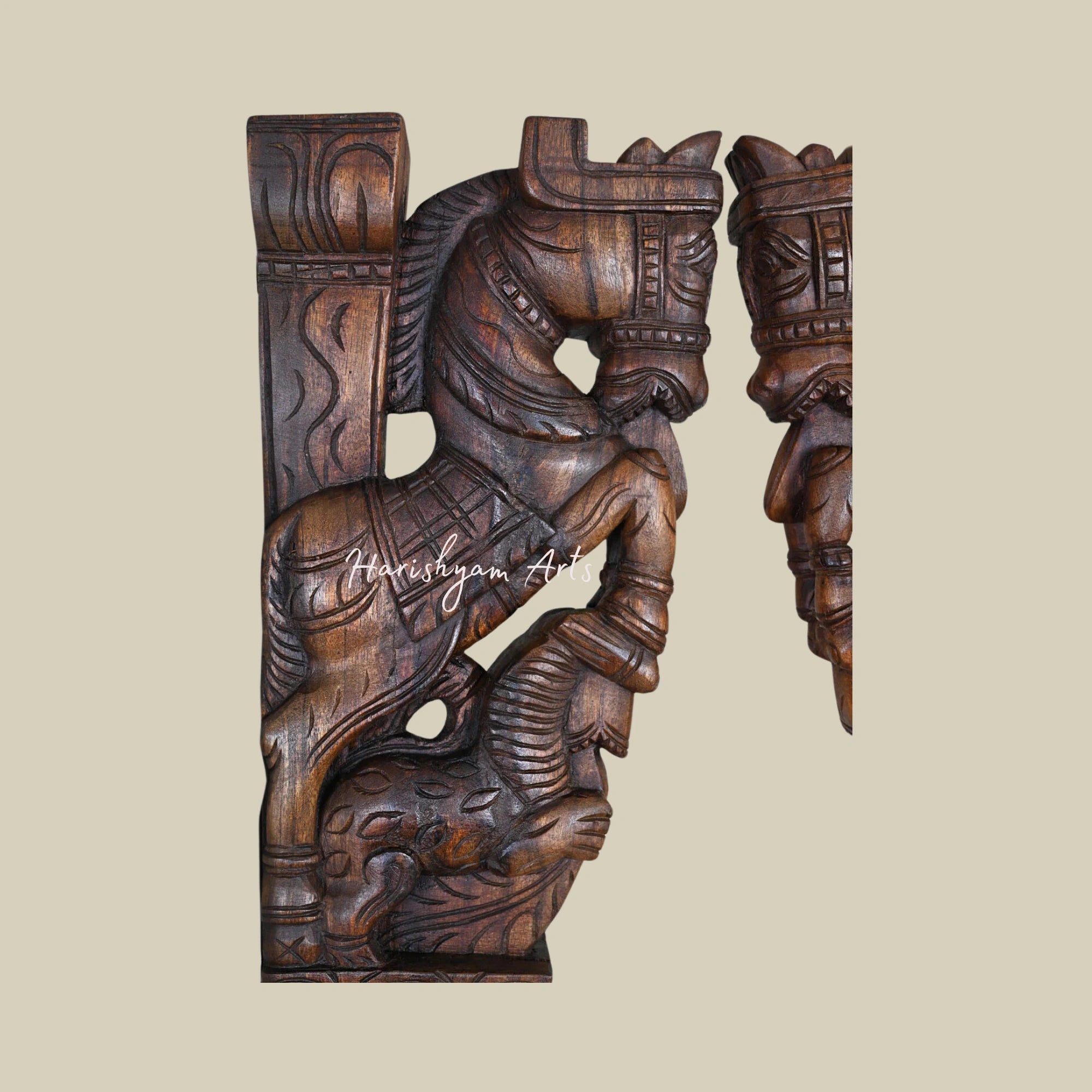 18" Wooden Wall Brackets with Elevated Horse and Twin Yaazhi Hooks4