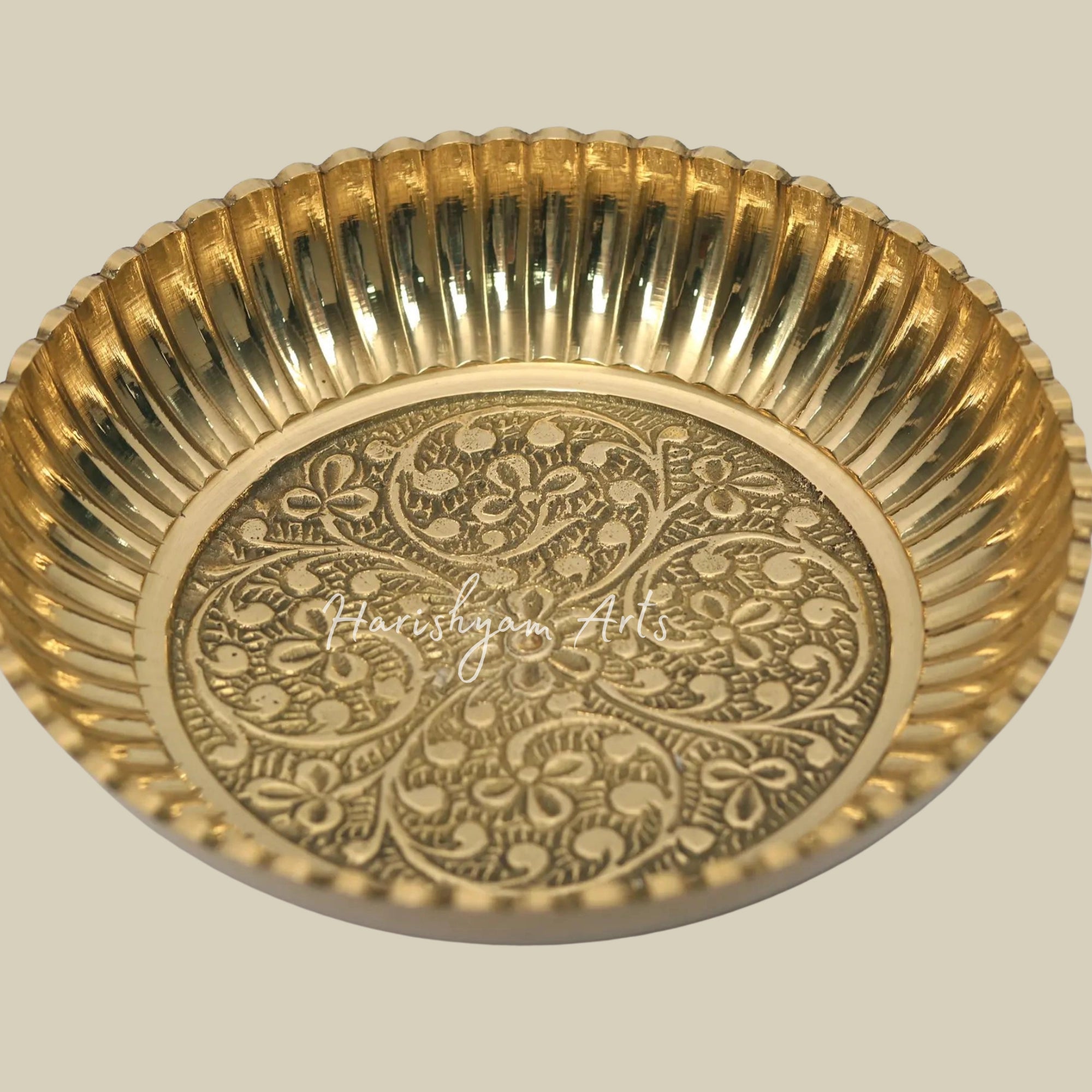 3" Brass Plate with Floral Design