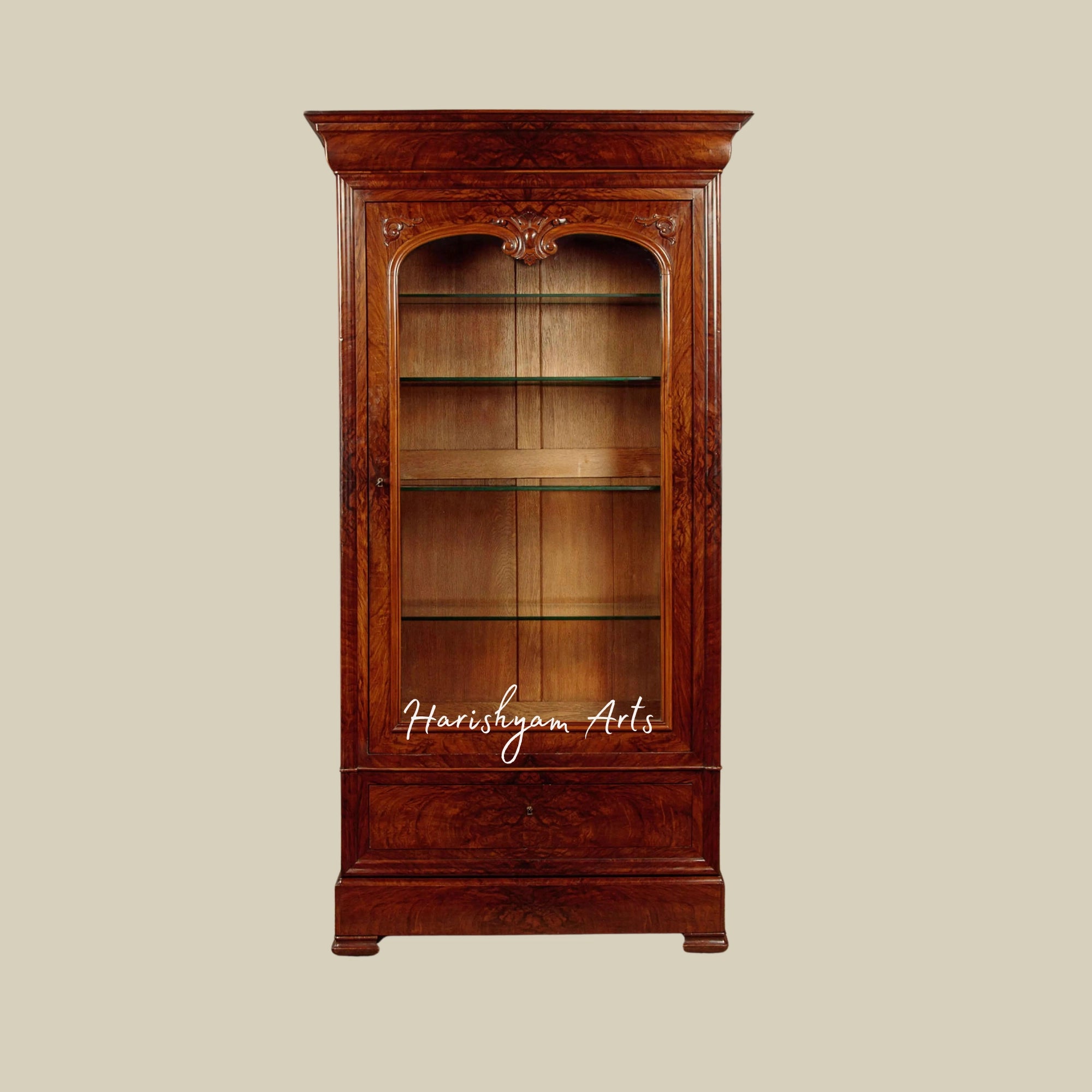 69" Buy Traditional Bookshelf Online1