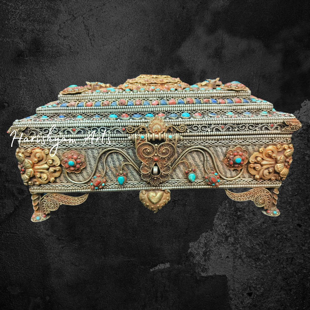 6" Handmande Vintage Tibetan Jewelry box Container