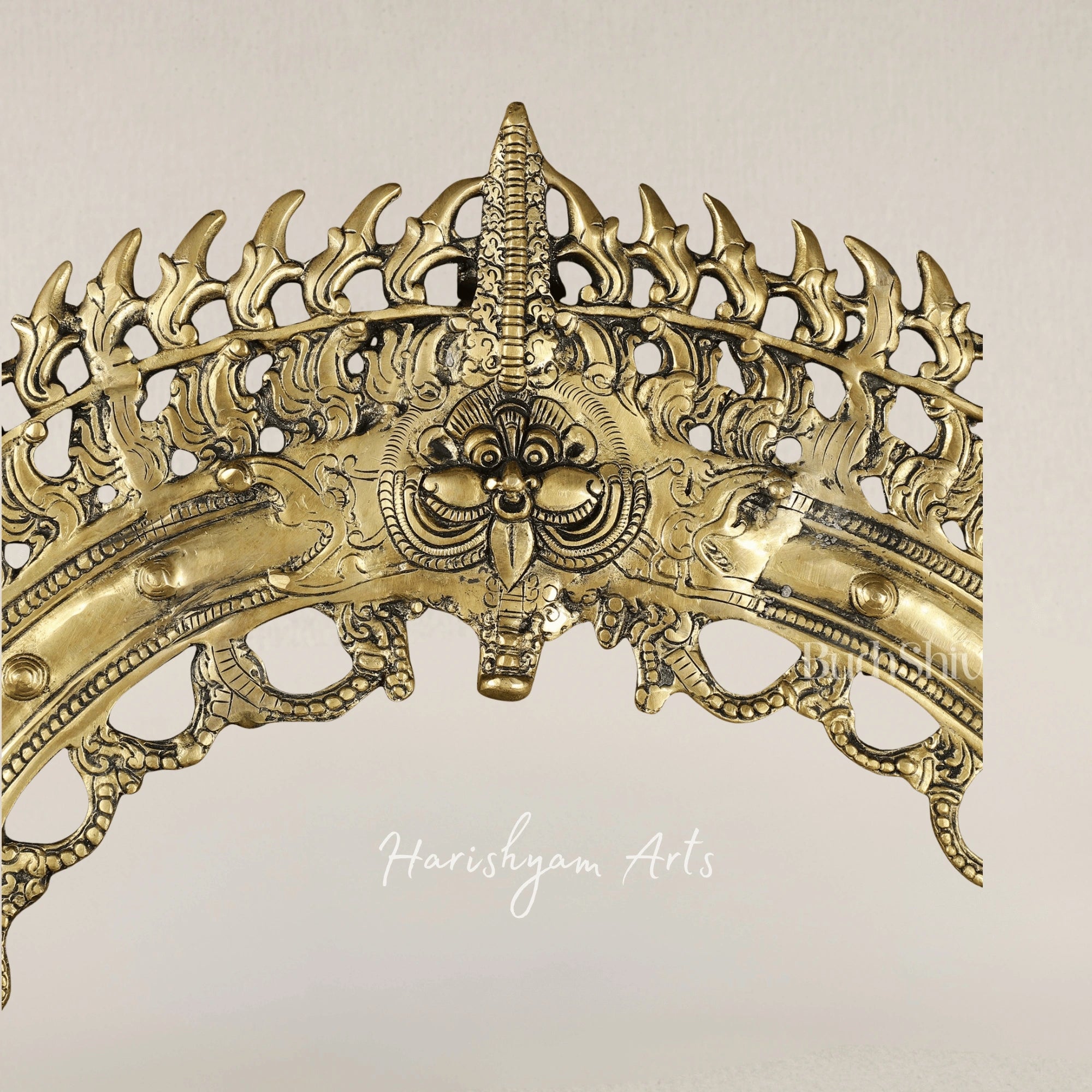 Antique Finish Brass Prabhavali Arch Wall Decor for Temples