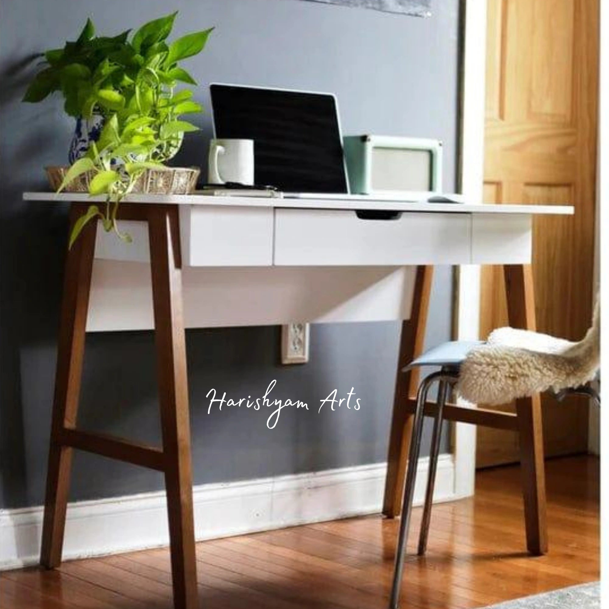 Classic Teak Wood Study Desk for Timeless Elegance