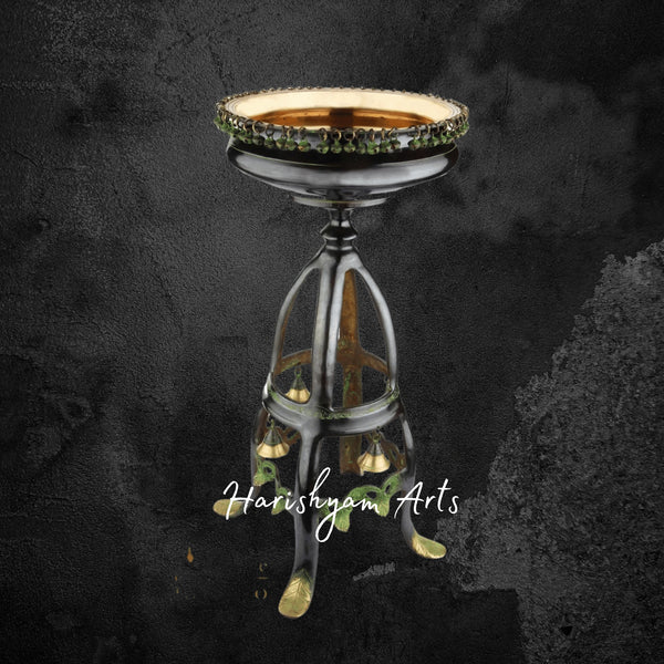 Large South Indian Style Brass Urli Showpiece with Traditional Varpu Design