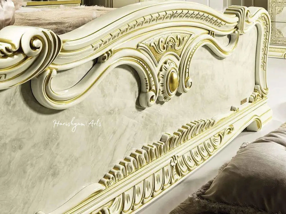 Opulent Ivory and Gold 3-Piece Queen Bedroom Set