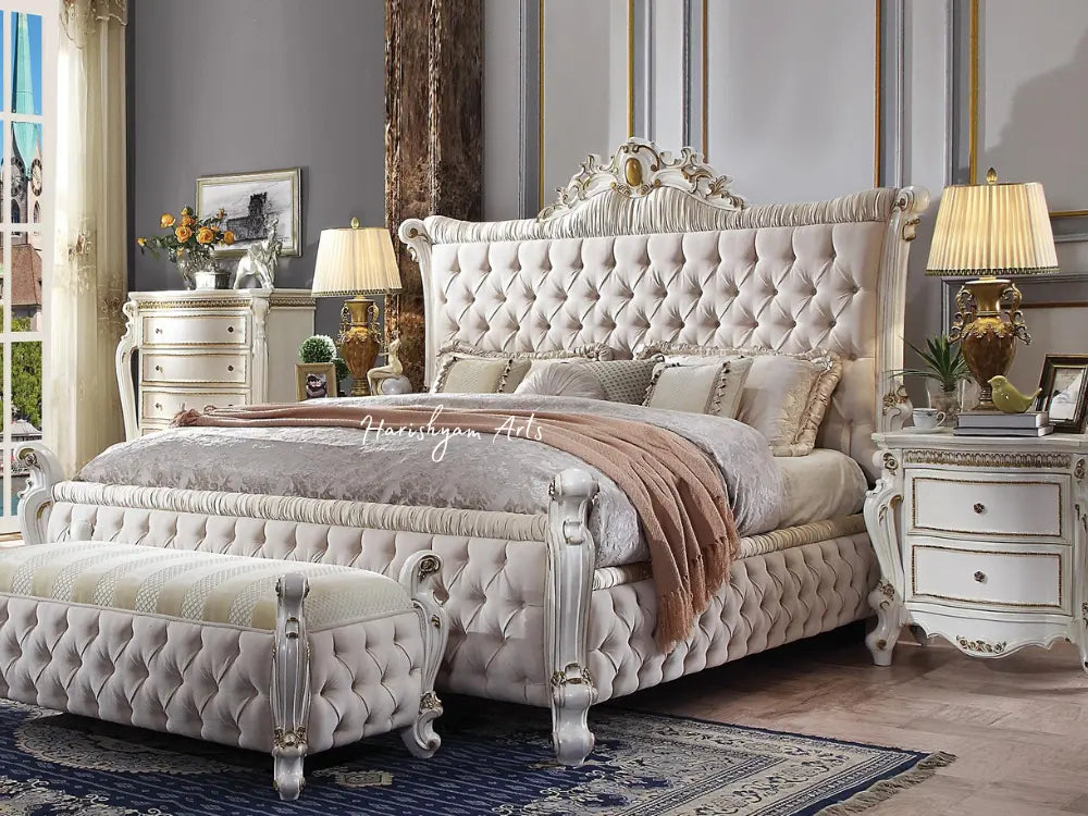 Opulent Queen Bedroom Ensemble in Pearl Fabric, 3-Piece