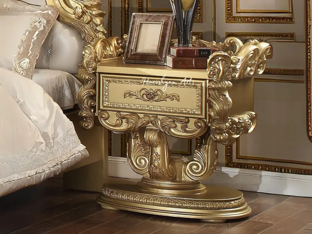 Regal Gold 3-Piece King Bedroom Ensemble