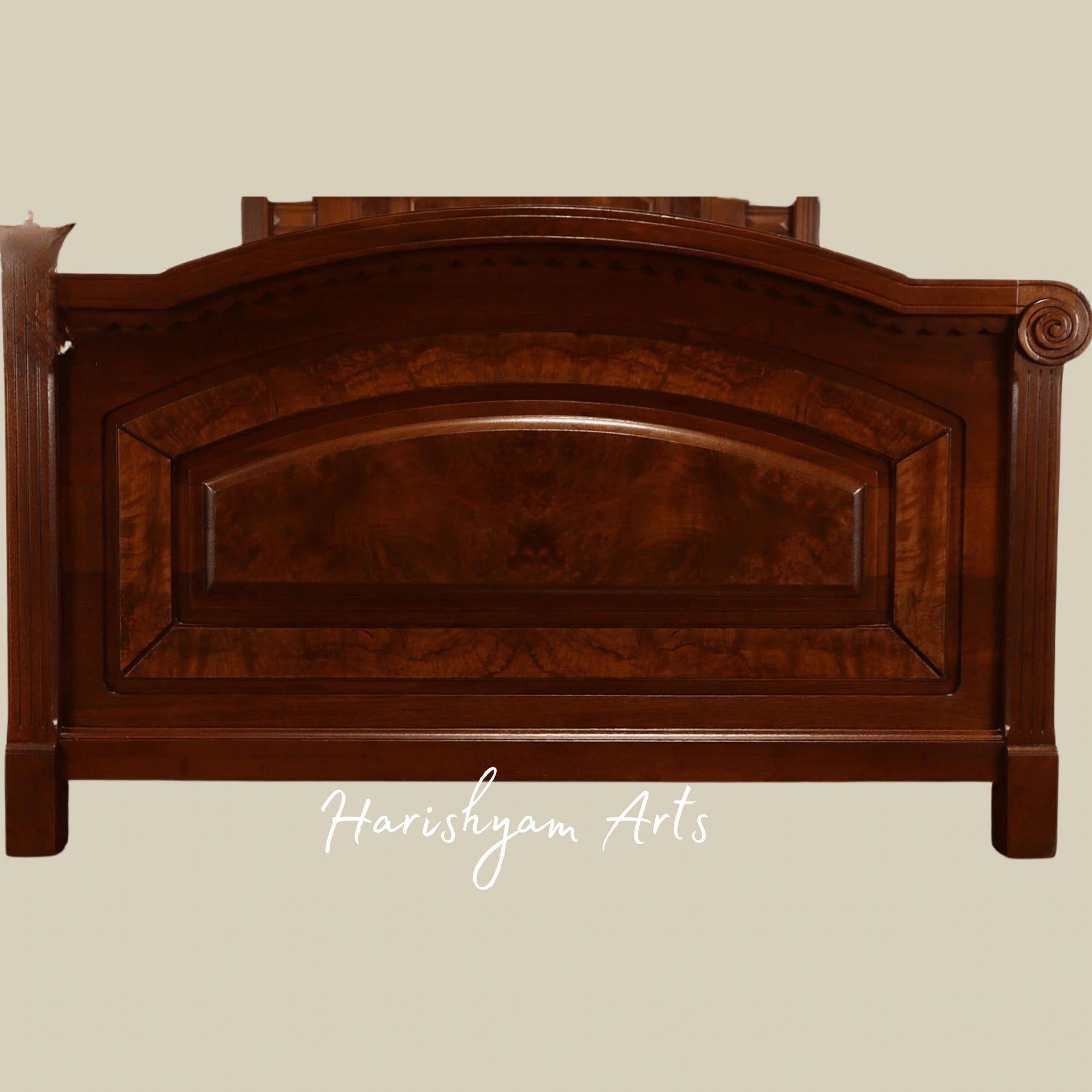 Royal Antique Wooden Bedroom Set Ornate Victorian Bed with Matching Pieces
