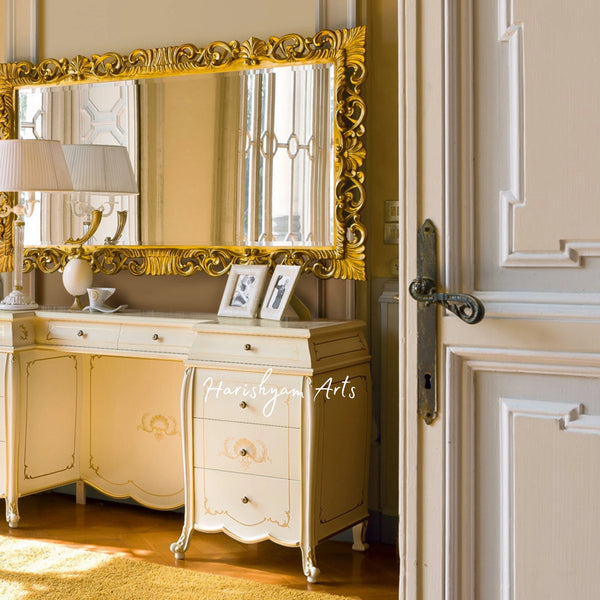 Traditional Classic Dressing Table and Mirror Set Traditional Classic Dressing Table and Mirror Set