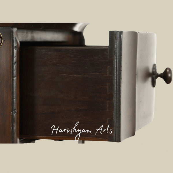 Traditional Wooden Nightstand with Elegant Detailing