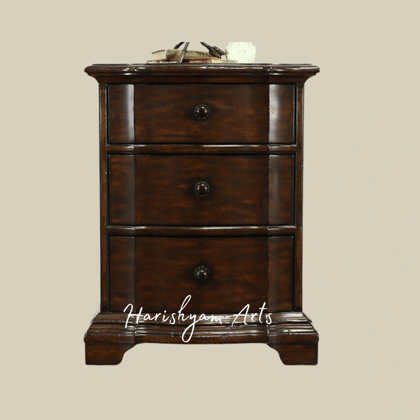 Traditional Wooden Nightstand with Elegant Detailing