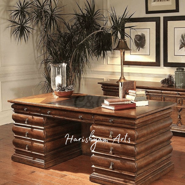 Traditional Heritage Wooden Executive Desk Designed with Luxury Craftsmanship
