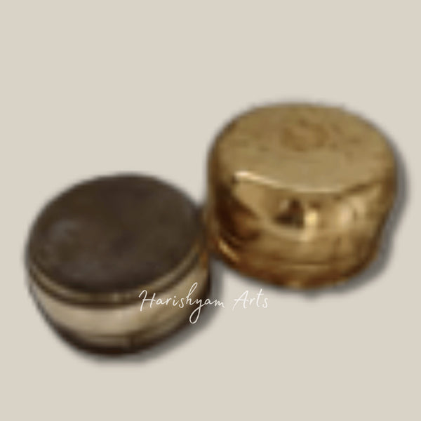 Versatile Brass Cooking Pot Vaana for Stews Curries and Boiling